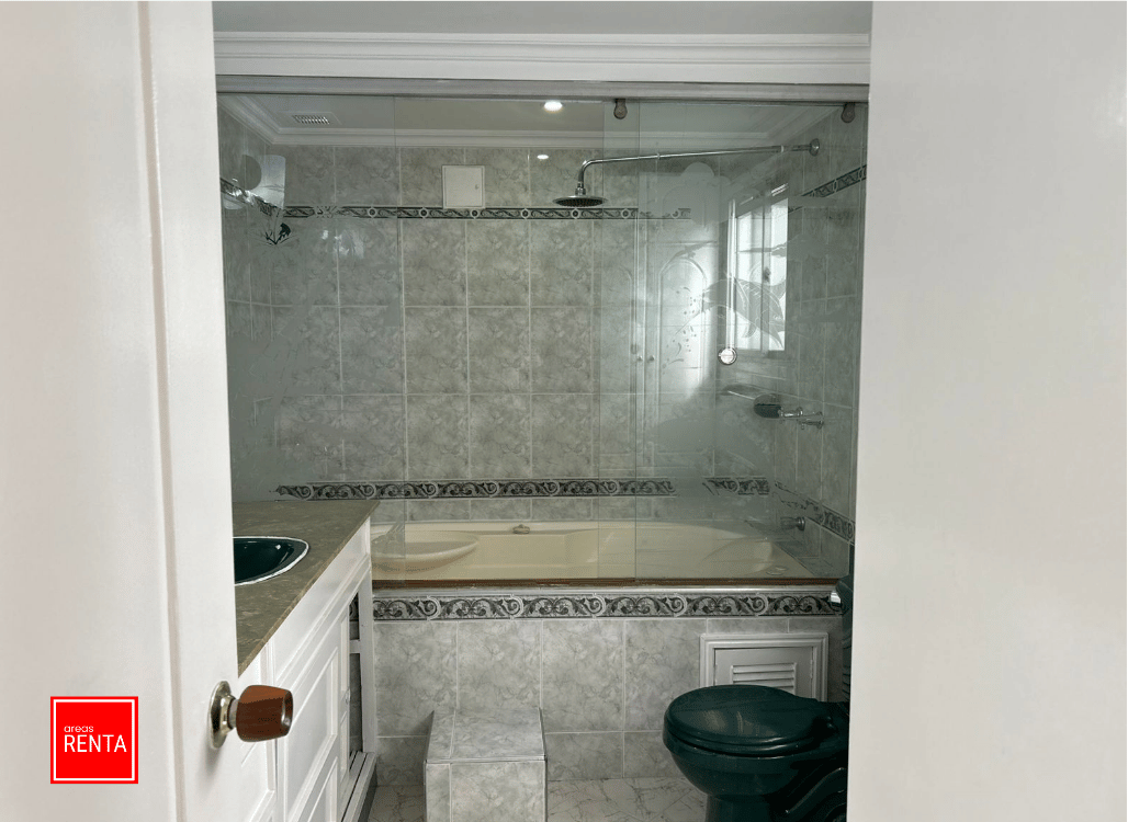 Casa Comercial de 185 m² en Venta Modelia - Imagen 12